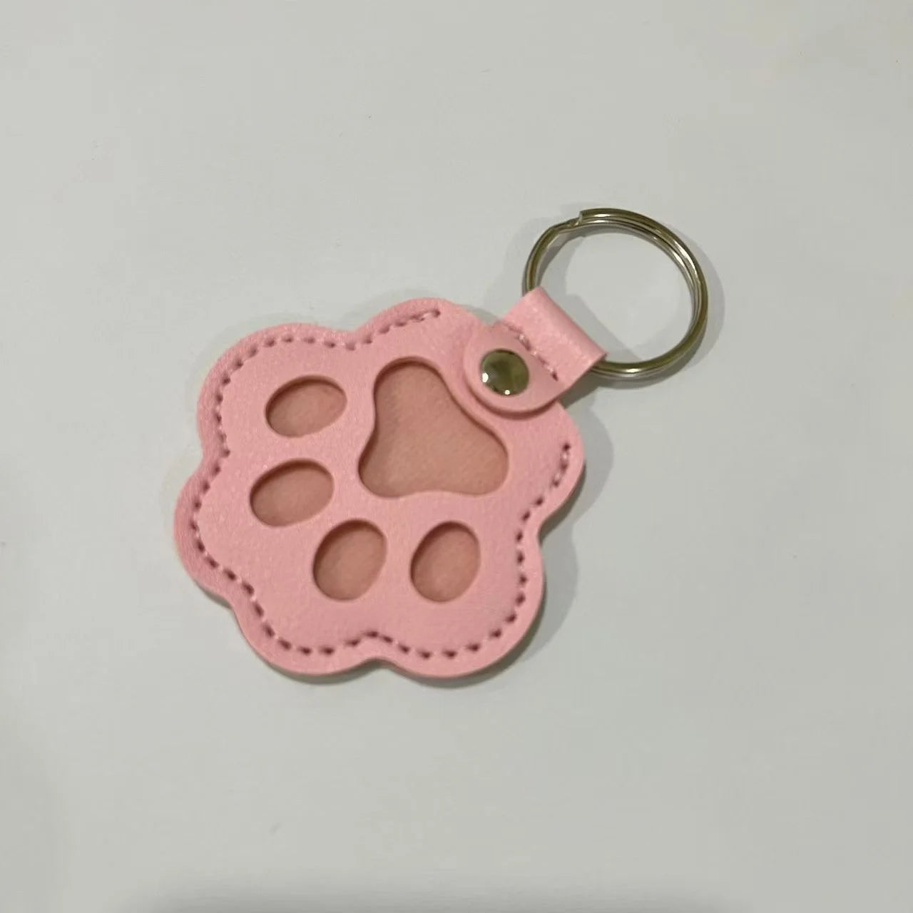Dog Hair Collector Keychain Leather Pet Memorial Keepsake for Dogs and Cats, Fur Storage Pendant Charm Gift Keychain