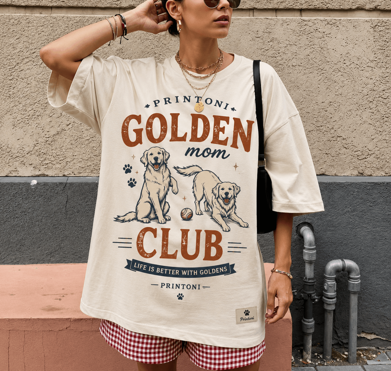 Golden Mom Club Shirt, Golden Retriever Mom Graphic Tee, Retriever Lover Gift, Dog Mom Shirt, Fur Mama Gift, Vintage Dog Tee