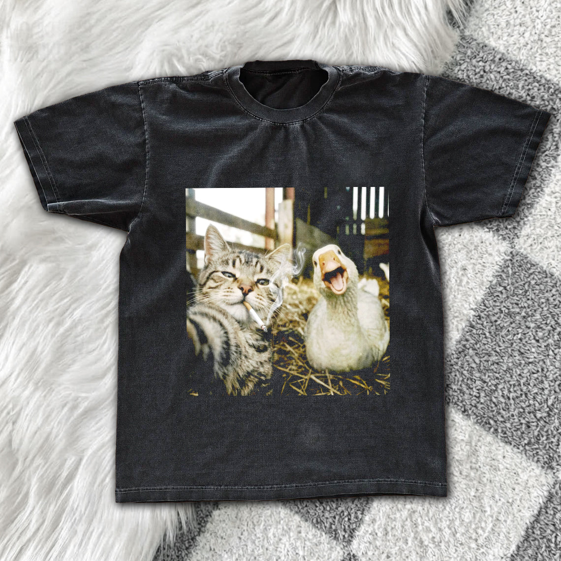 Funny Cat & Goose Selfie Graphic Tee – Vintage Grunge Oversized Washed Shirt, Cat Lover Gift