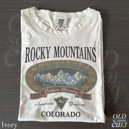 Colorado Rocky Mountains Vintage Tee | Outdoor Discovery Nature Graphic Shirt | Comfort Colors Ivory Gift - Tuli Clothing
